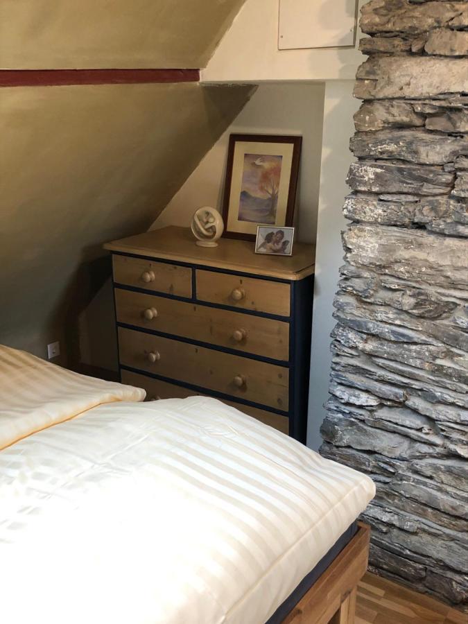Haus An Der Rur - 5 Apartments Mitten In Monschau Exteriör bild